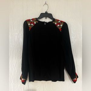 SFERA Embroidered Blouse - Black - Size M - From Spain